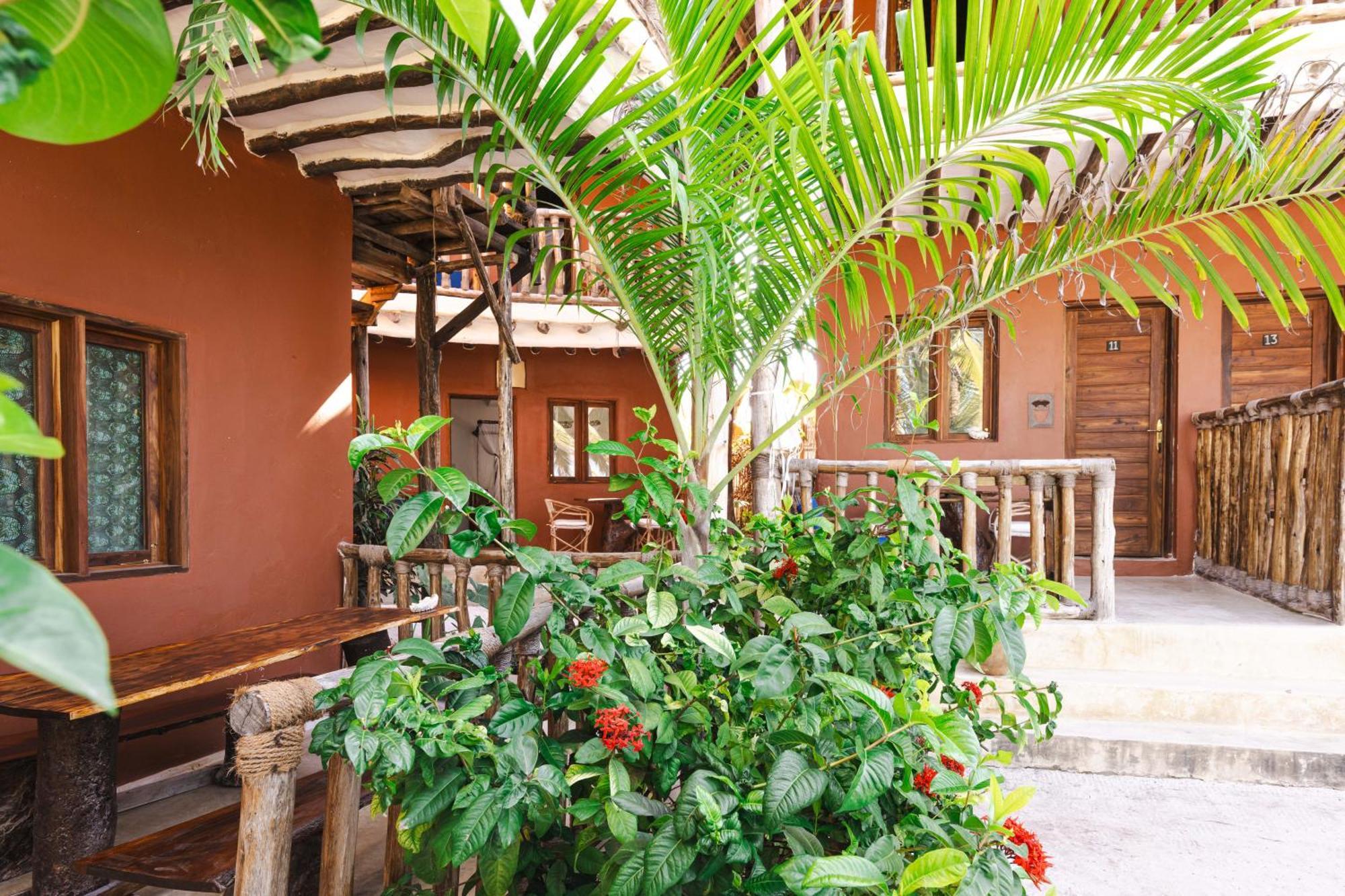 Shanuo Beach Bungalows Michamvi 외부 사진